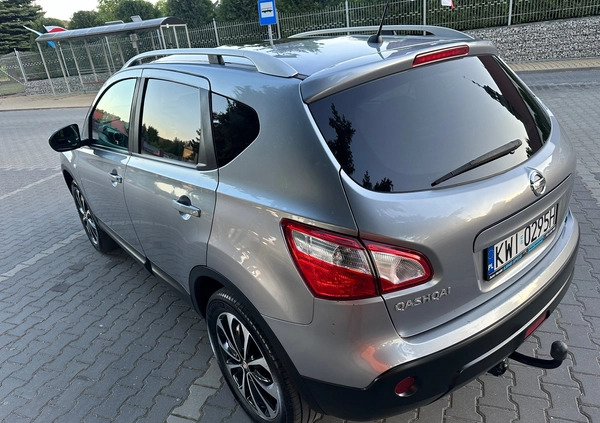 Nissan Qashqai cena 29900 przebieg: 225000, rok produkcji 2011 z Tarnobrzeg małe 67